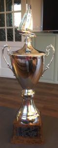 Navette Trofee, voor wie zich verdienstelijk opgesteld heeft voor de vereniging.